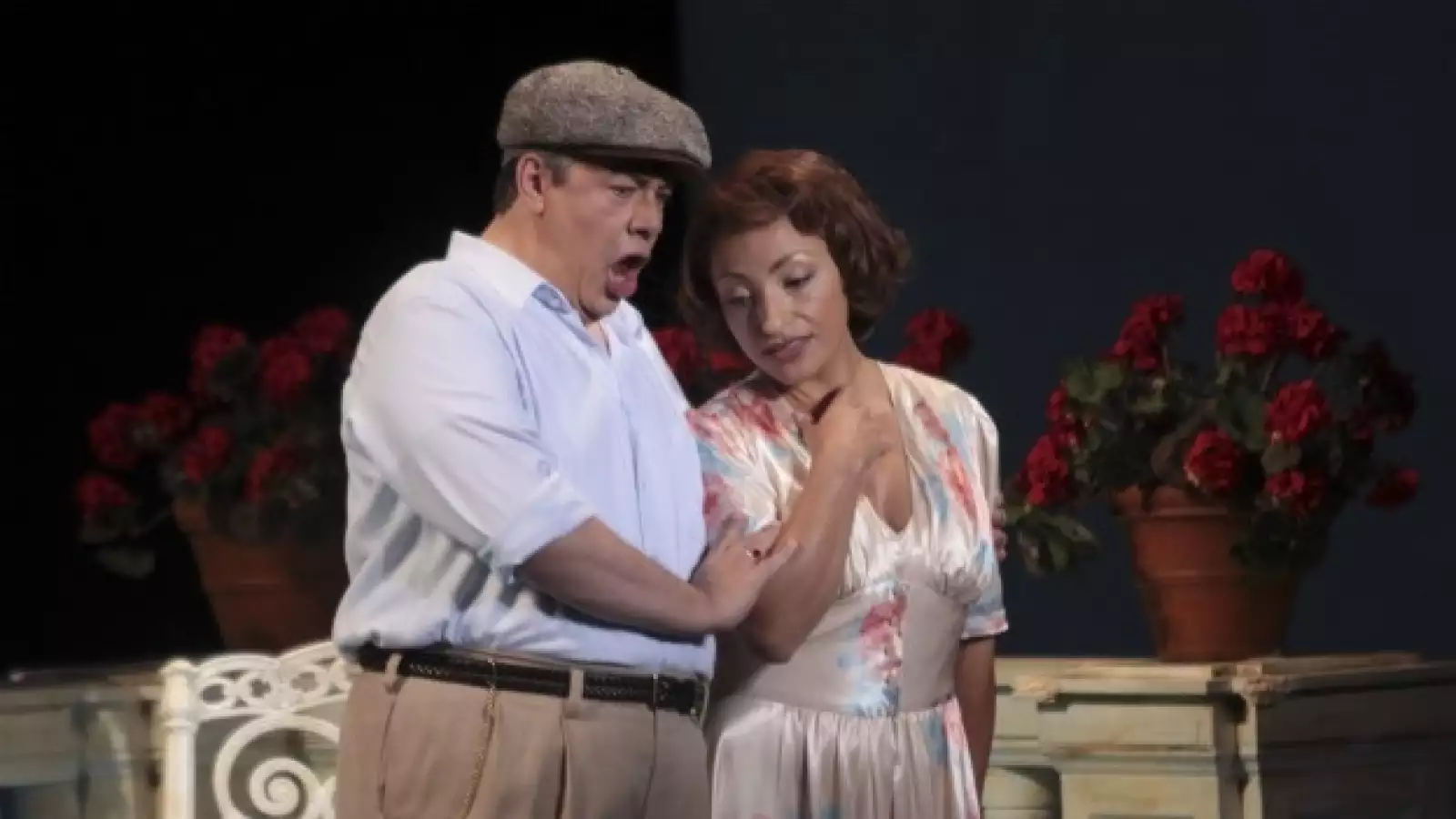 protagonistas de la opera il postino