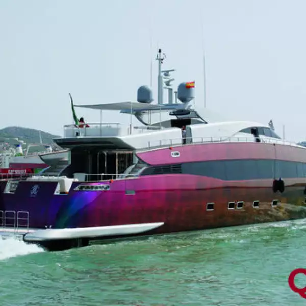 Yate RCC de Roberto Cavalli