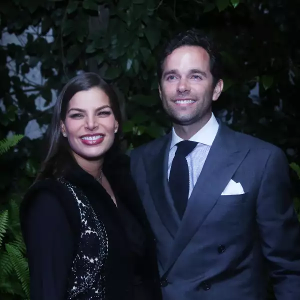 Alejandro Amaya Hank.JPG