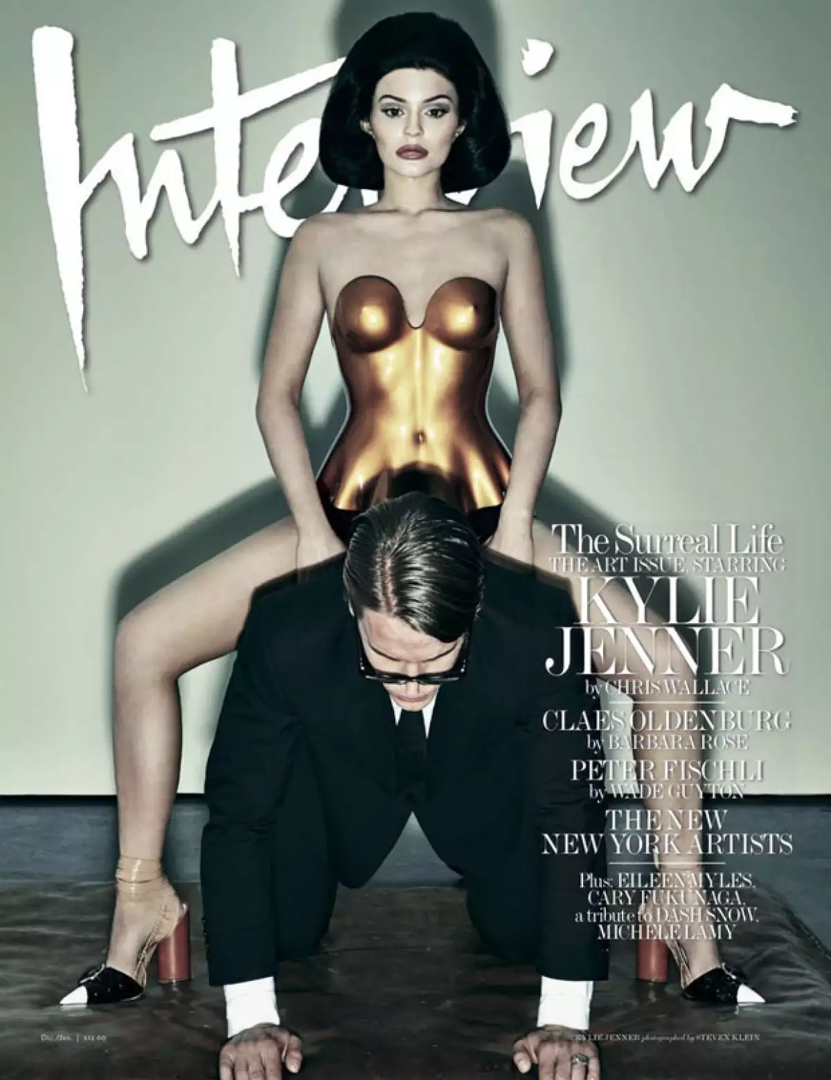 La celeb es portada de Interview Magazine, publicación que logró destapar no sólo parte de su cuerpo, sino que también dejó a la vista una personalidad muy distinta a la que muestra en sus redes.