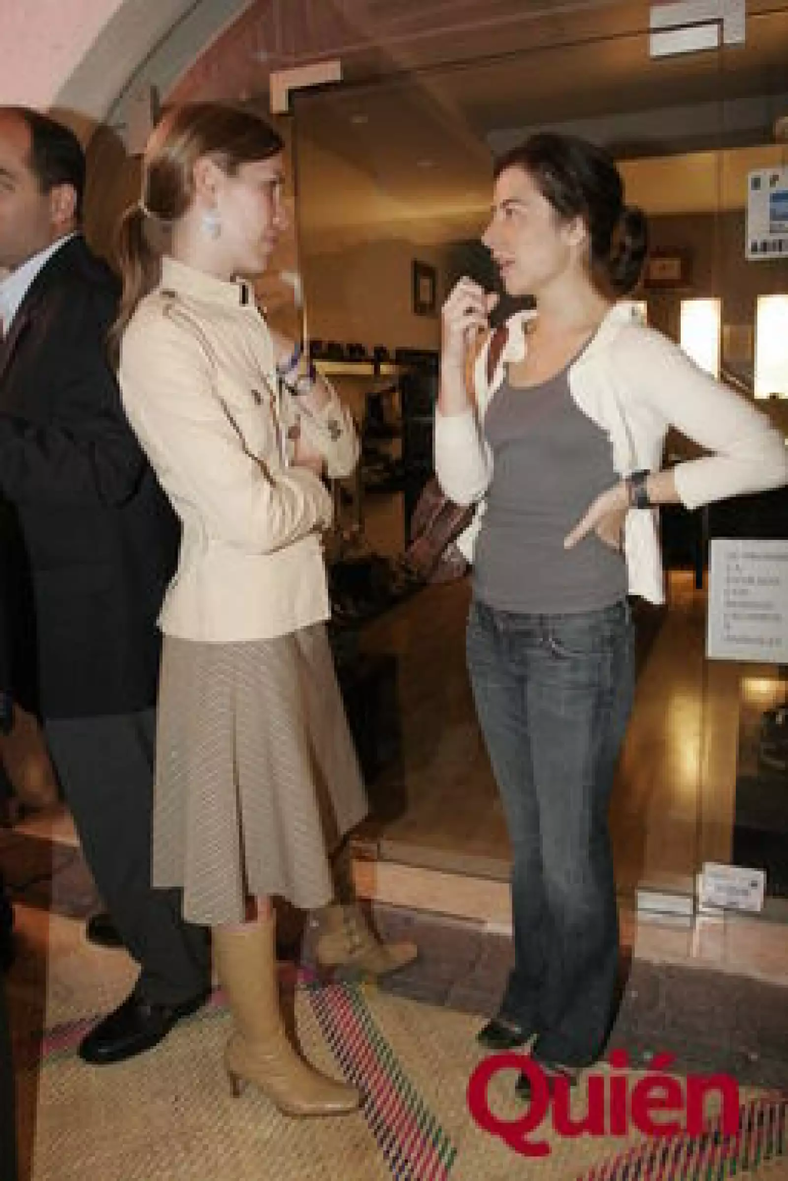 Sandra Cortina, Amanda Echeverría