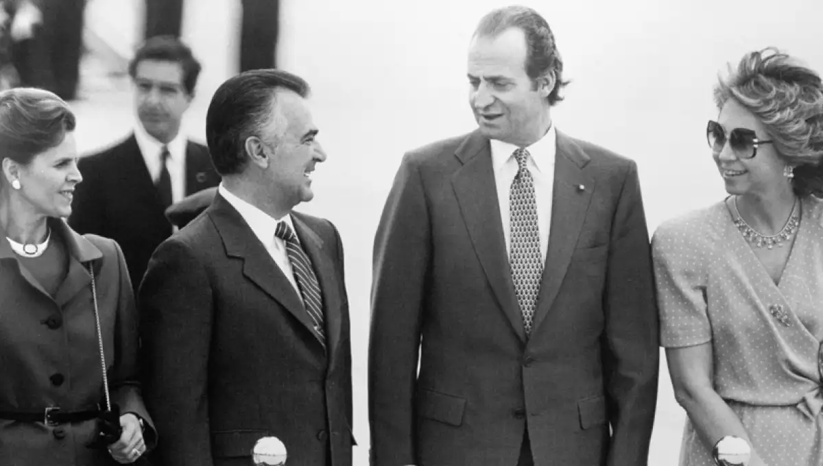 Paloma Cordero de De la Madrid, Miguel De la Madrid, el Rey Juan Carlos de España y la Reina Sofía