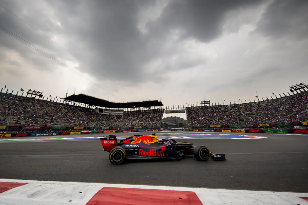 Verstappen-Mexico.jpg