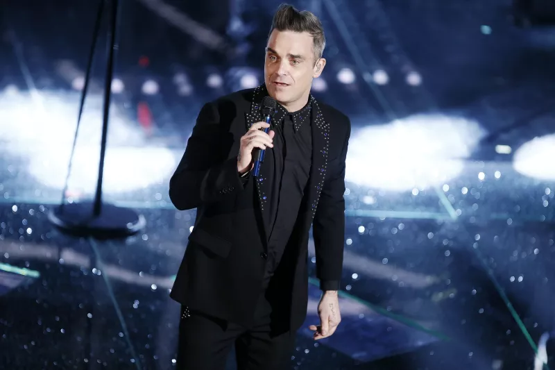 Robbie Williams.
