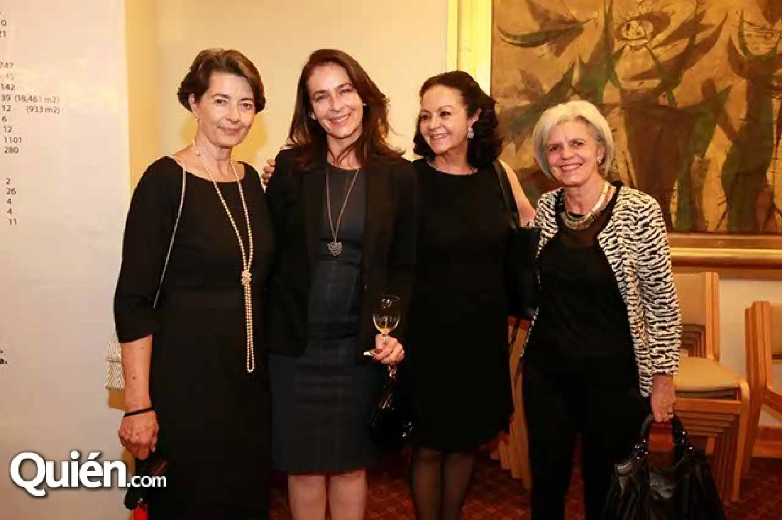 Josefina Laris,Sofía Schjetnan,Martha Robles y Lourdes Oceguera