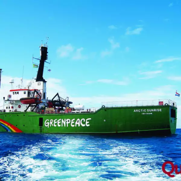 Barco Green Peace