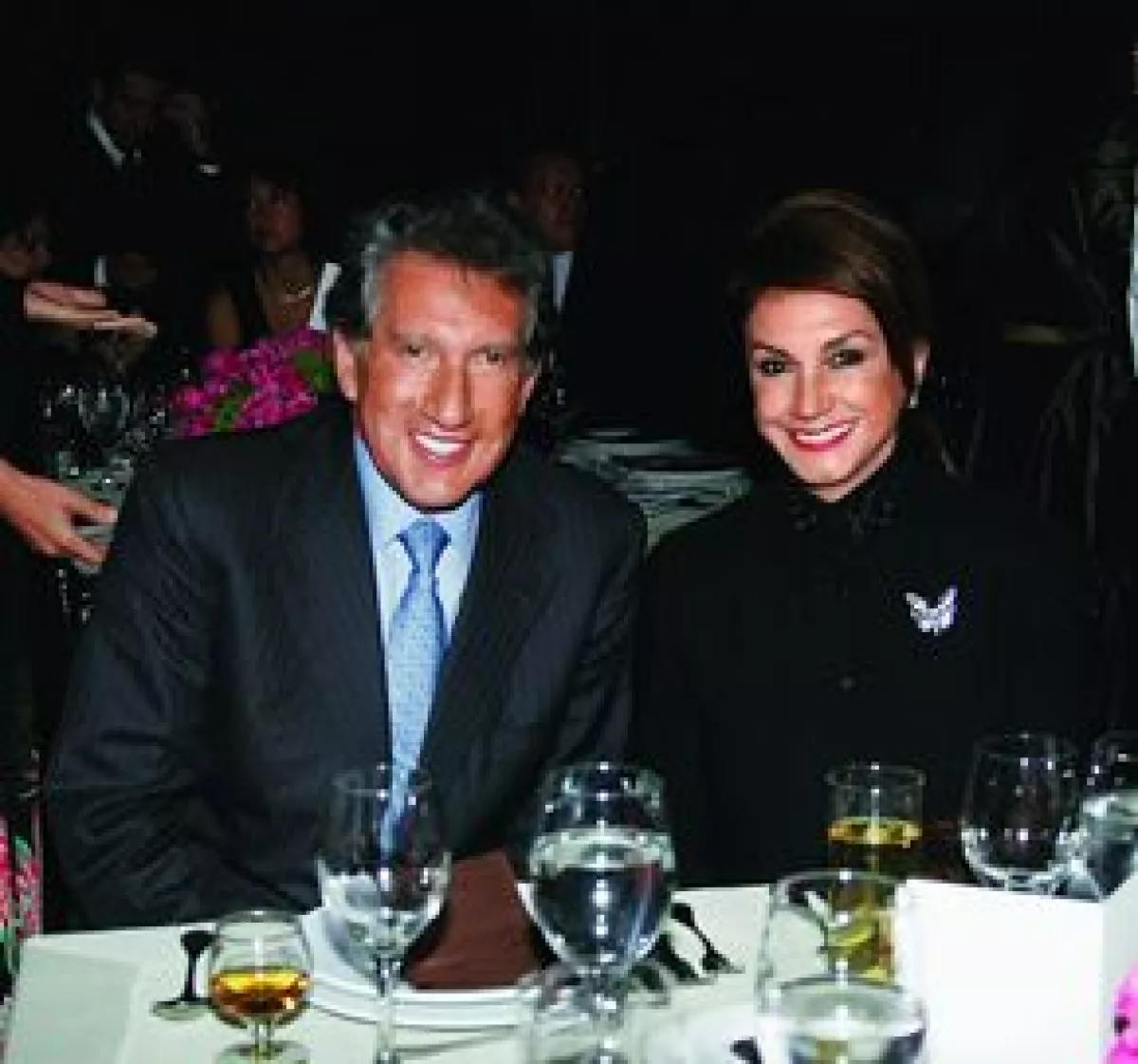 Arturo Montiel acudió acompañado de su esposa, Norma Meraz, a la cena organizada por la Fundación Michou y Mau en junio pasado.