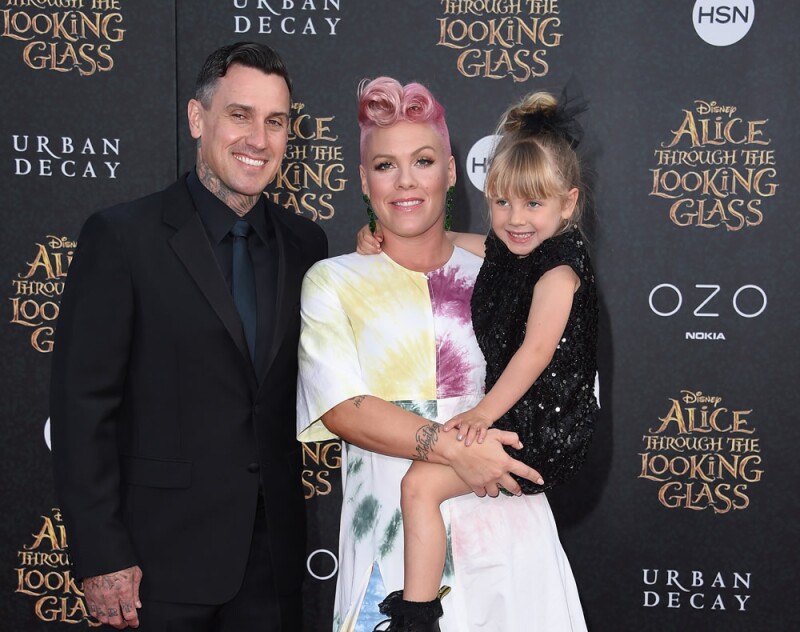 Pink, Carey Hart y Willow ya tienen nueva compañía