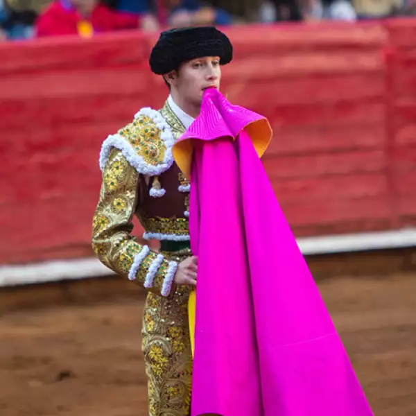 Arturo Saldivar