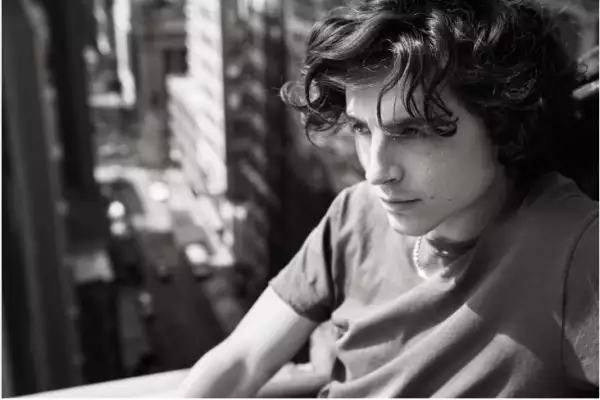 Timothée Chalamet es el nuevo embajador de BLEU DE CHANEL