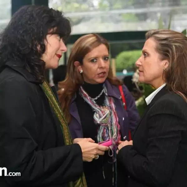 Maru Armendariz,Alejandra Larrea,Catalina Rioseco