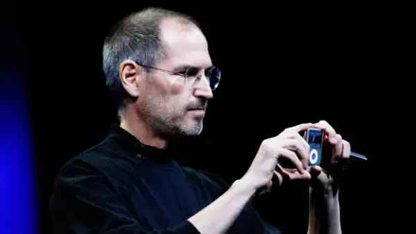 Los teléfonos grandes y las tabletas pequeñas estaban fuera de la imaginación del fundador de Apple