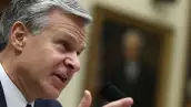 El director del FBI, Christopher Wray, testifica ante el Comité Judicial de la Cámara de Representantes en el edificio de oficinas de la Casa Rayburn el 24 de julio de 2024 en Washington, DC. El director Wray testificó ante el Comité Judicial de la Cámara de Representantes sobre el intento de asesinato del ex presidente de los Estados Unidos, Donald Trump, el 13 de julio, en un mitin de campaña en Pensilvania. (Imagen principal del artículo 'FBI: el atacante de Trump buscó en Google detalles sobre asesinato de Kennedy')
