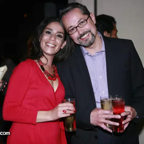 Vanessa Ponce,Alfredo Flores