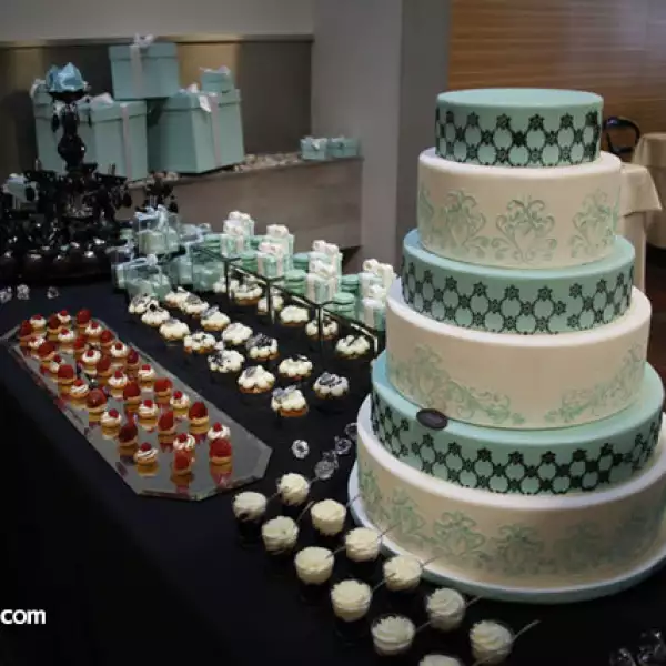 Postres del Jaso en el baby shower de Beatriz Sámano