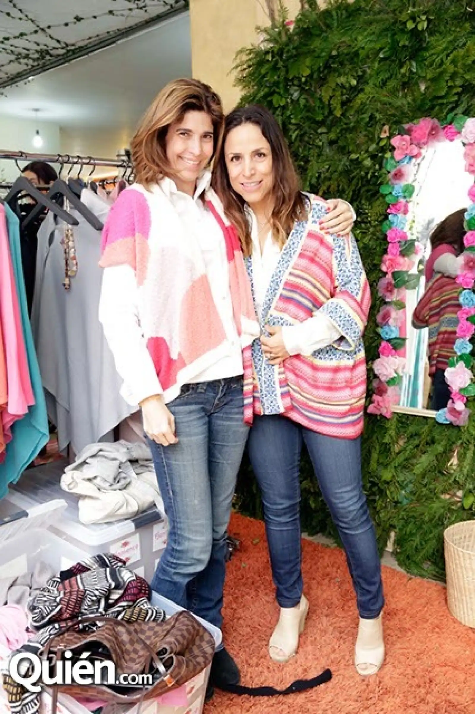 Pamela de la Piedra y Verónica Nava