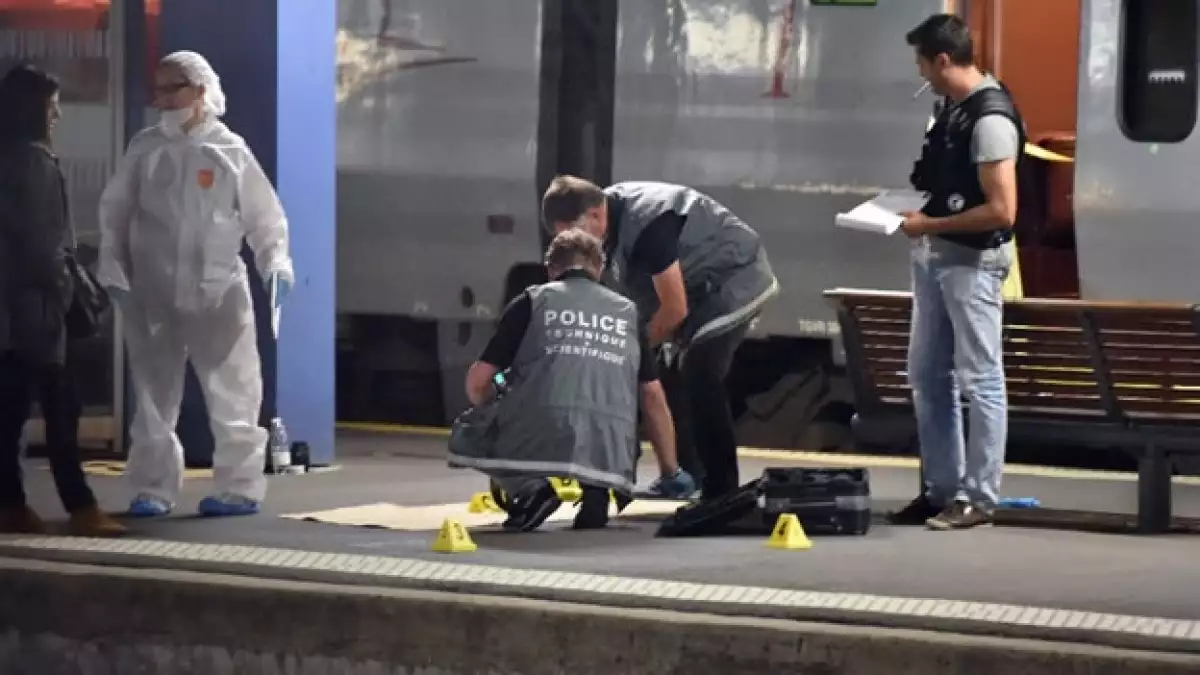 Autoridades recaban evidencia del tiroteo ocurrido en un tren al norte de Francia