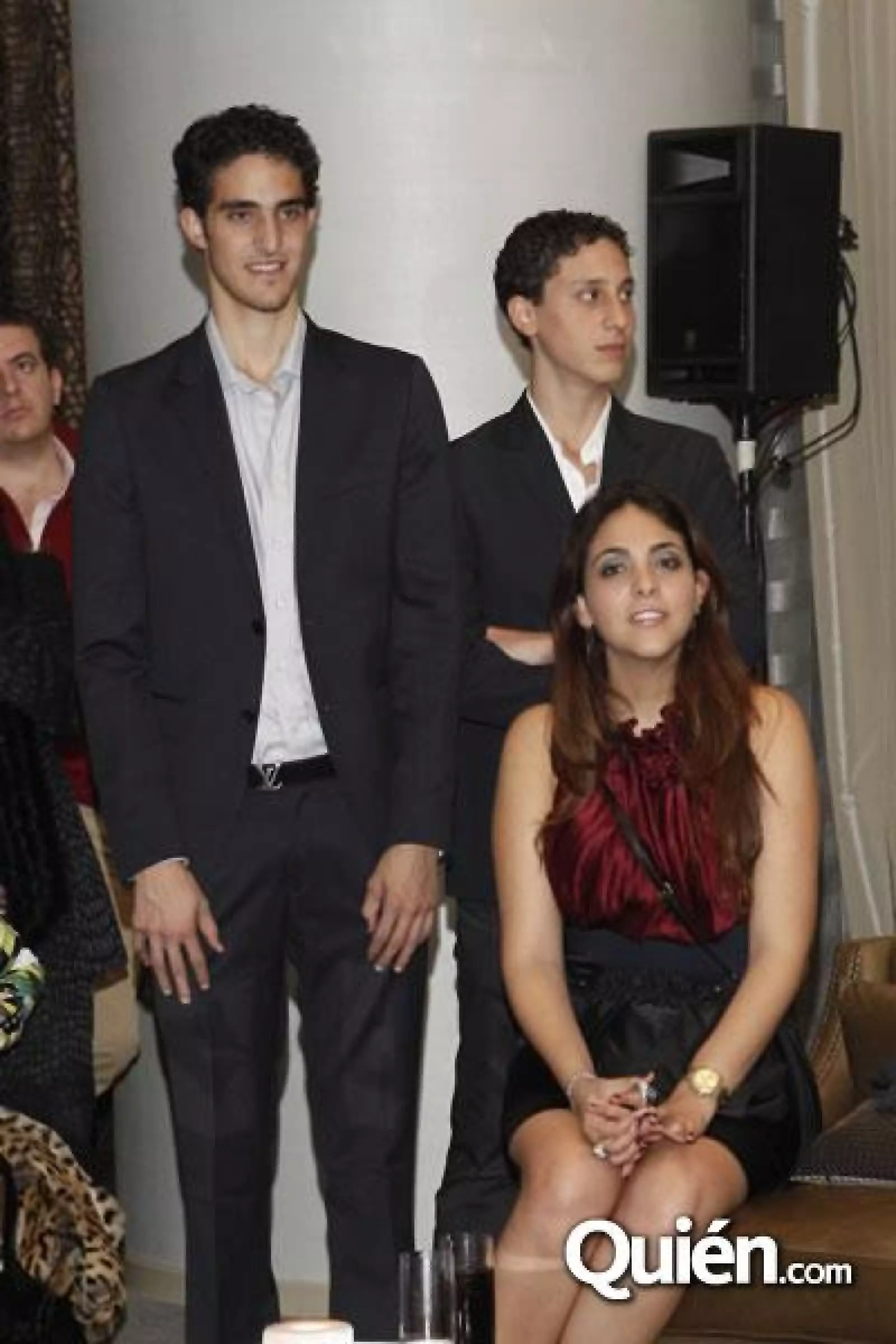 Presentación de libro Roy Azar