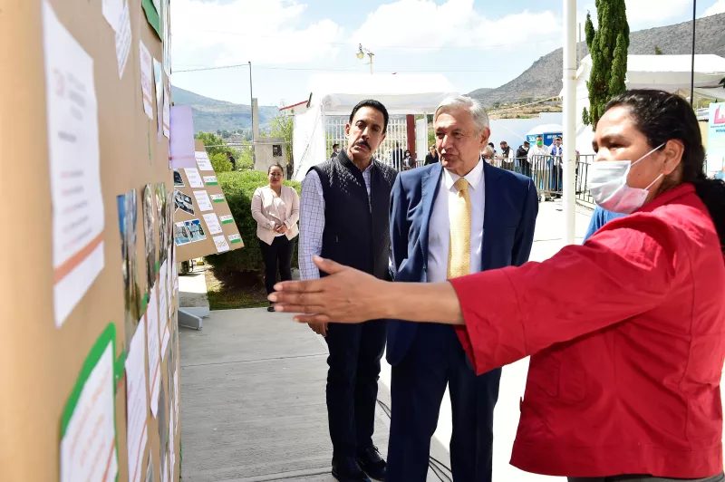 AMLO La Escuela es Nuestra Hidalgo-1.jpg