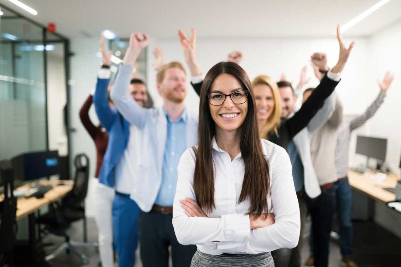 El Que Calla Otorga En Latin