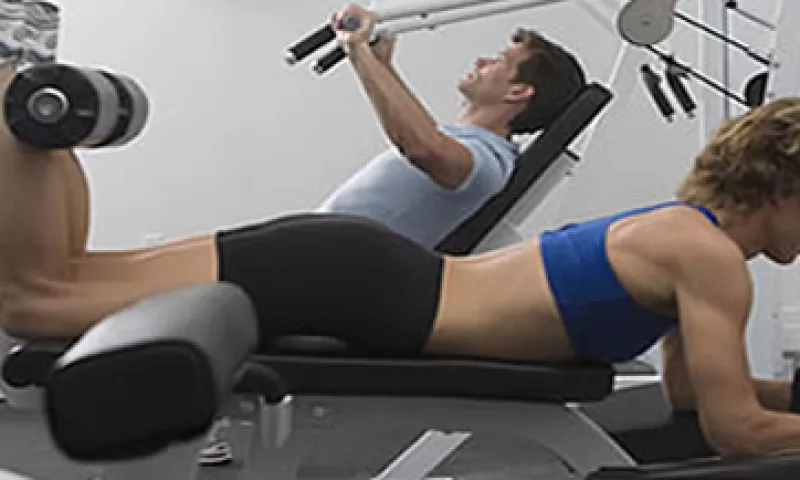 En México se estima que el valor de mercado de los clubes de entrenamiento y gimnasios supera los 1,400 millones de dólares.(Foto: Photos To Go)