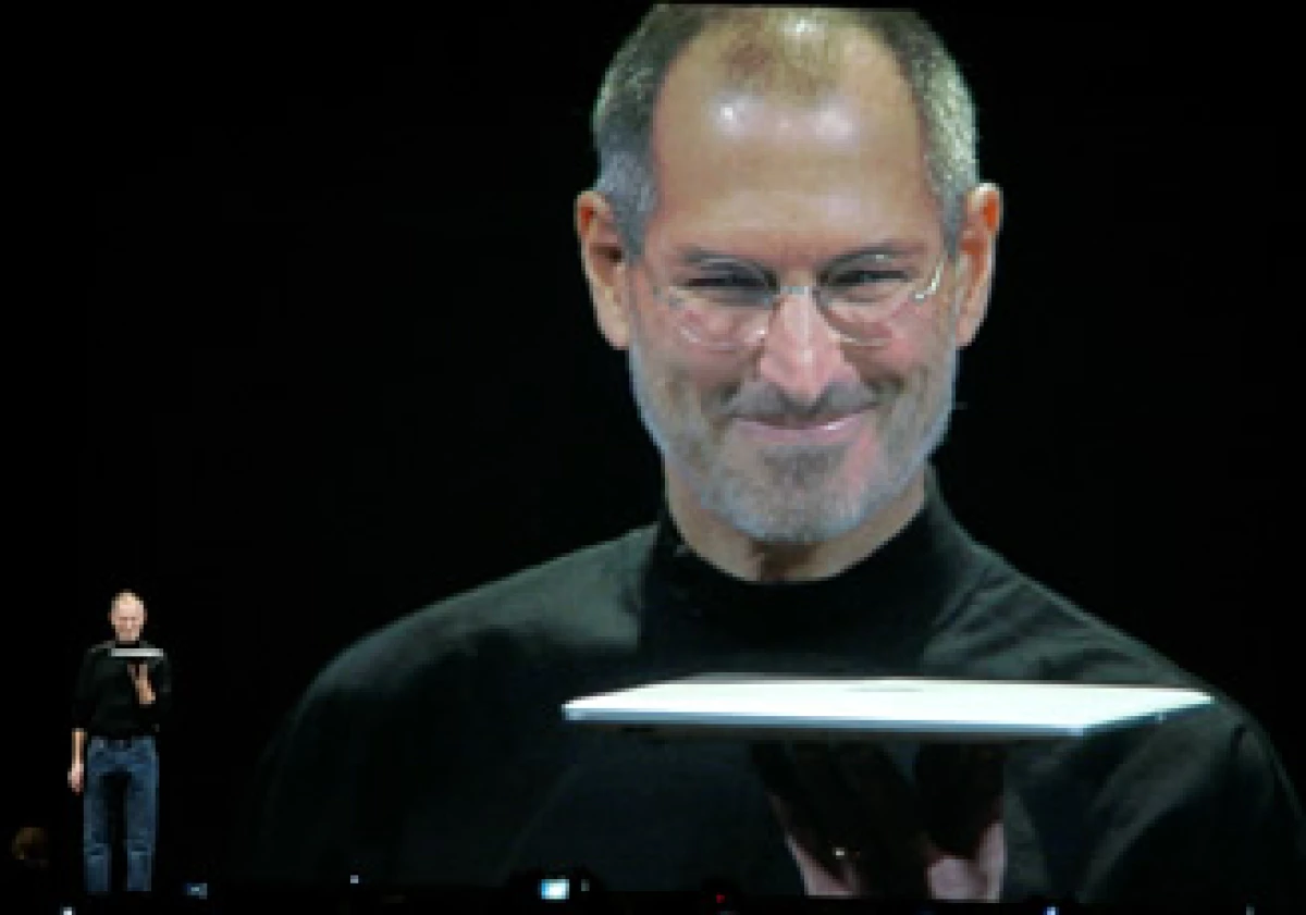 Steve Jobs se encarga de comandar un ejército de 34,000 trabajadores en Apple. (Foto: Archivo AP)