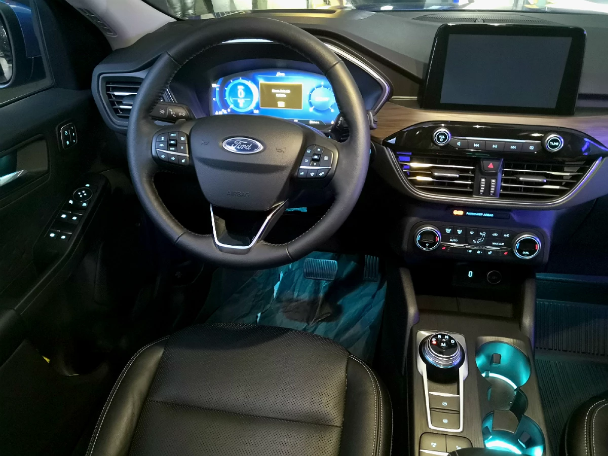 Escape interior.jpg
