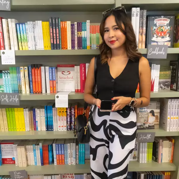 PRESENTACIÓN LIBRO MÍA