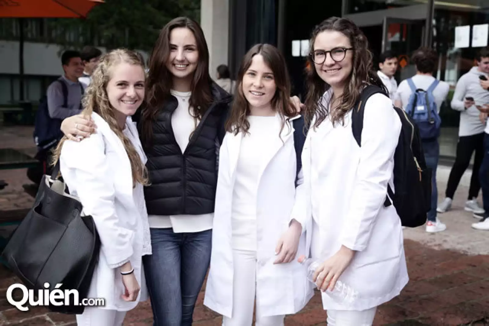 Emmely Bermúdez, Daniela Austin, Carolina Ollivier y María José Sánchez