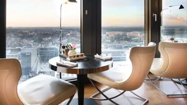 La suite presidencial donde se hospedarán Harry y Meghan en el Hyatt Regency en Dusseldorf