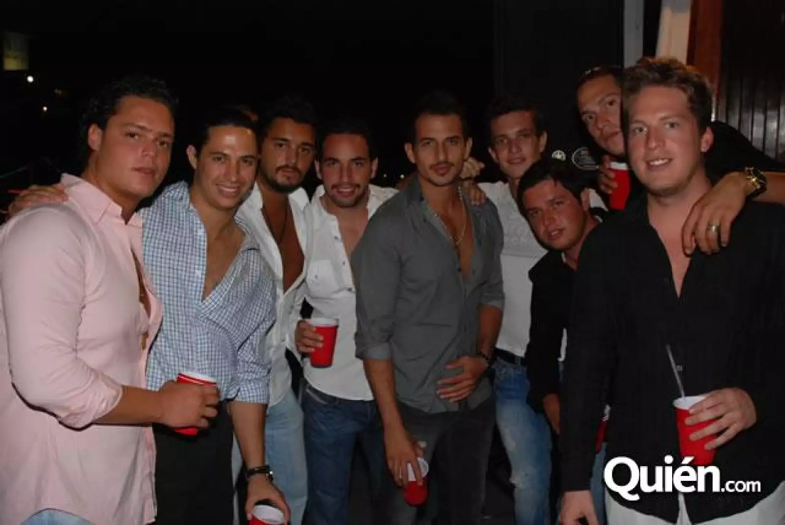 Fiesta en yate de Marcos Constandse