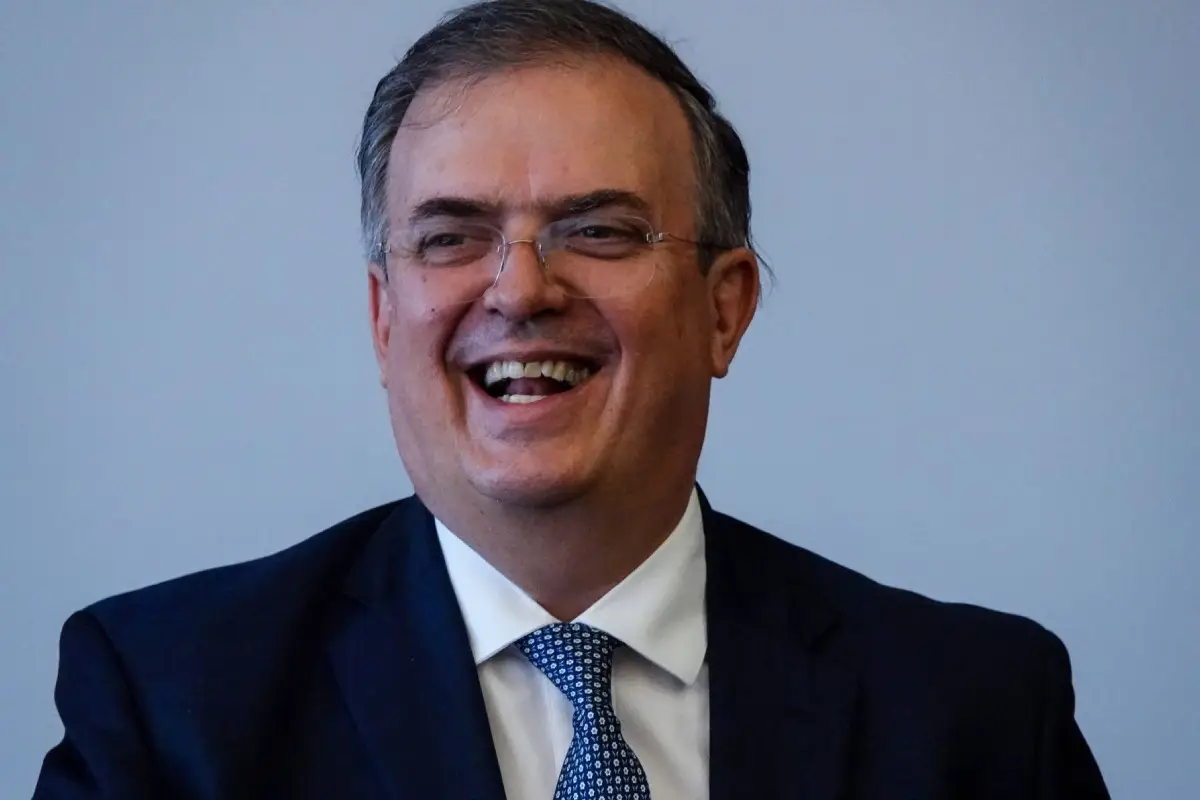 Marcelo-Ebrard-BTS-Corea.jpg