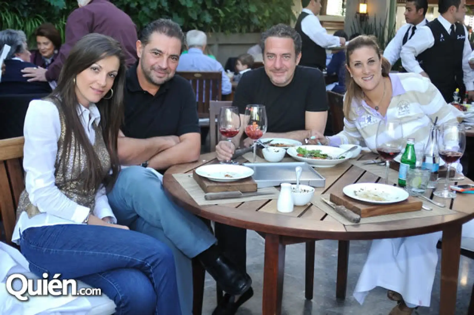 Ana Esses,Morris Marcus,Alberto Betech,Sandra Betech