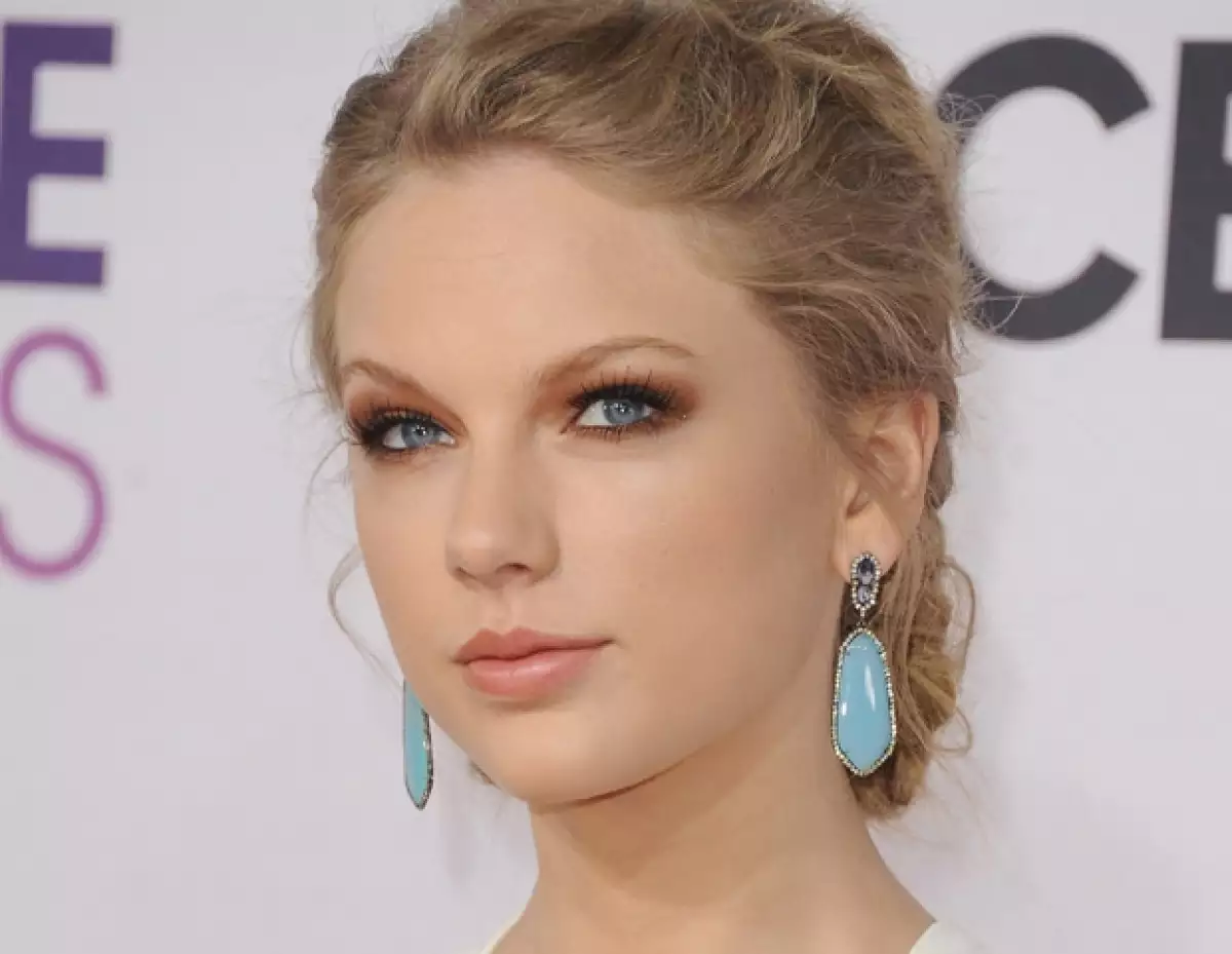 La cantante de country es conocida por escribir acerca de sus ex, y ahora que terminó con el integrante de One Direction es muy probablemente que escriba algo sobre él.