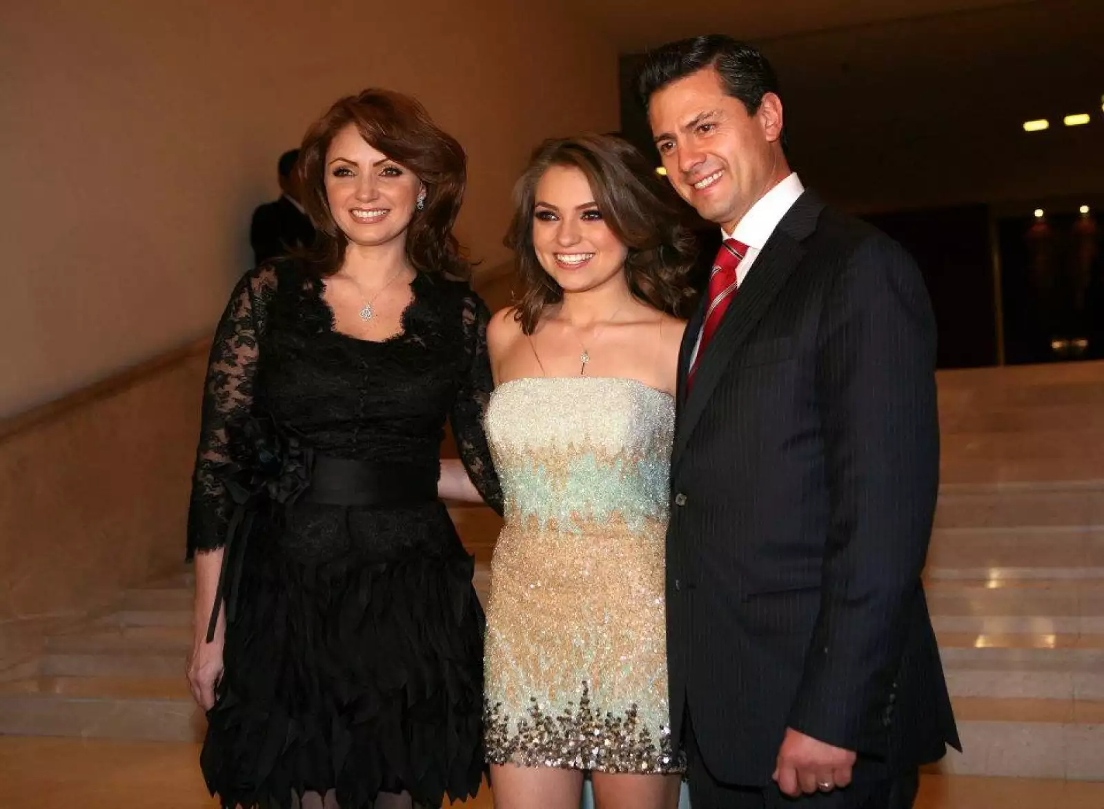 Angélica Rivera, Sofía y Enrique Peña Nieto se mostraron felices en todo momento.