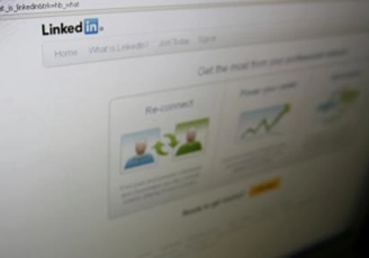 LinkedIn vendió el miércoles pasado al público acciones por 352.8 millones de dólares. (Foto: Reuters)