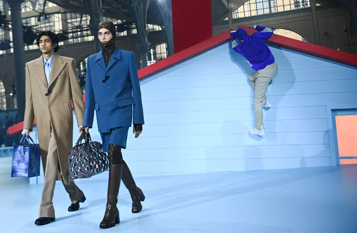 fashion-france-show-vuitton