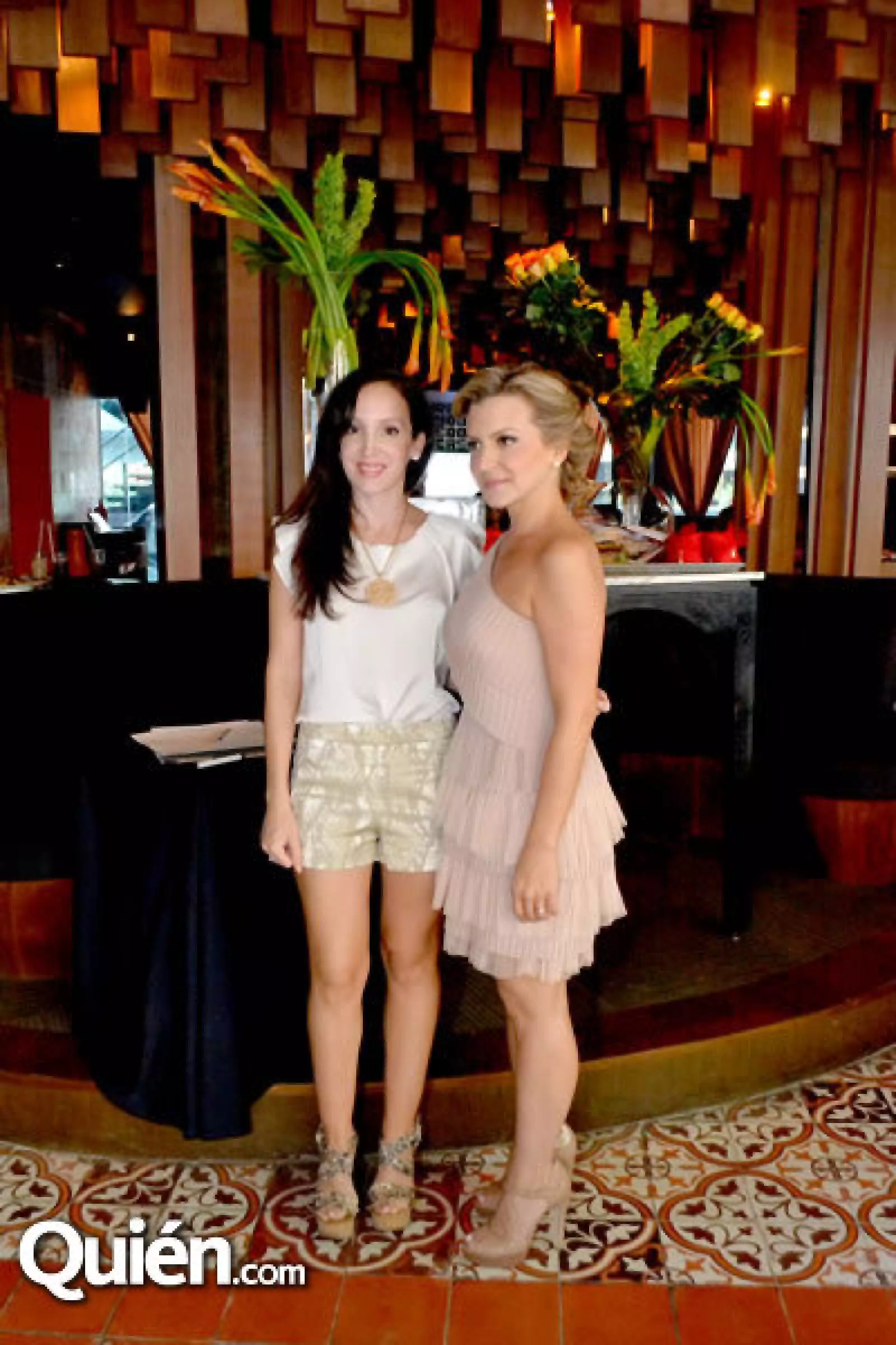 Nora Garza T. de Salázar y Mariana Rangel