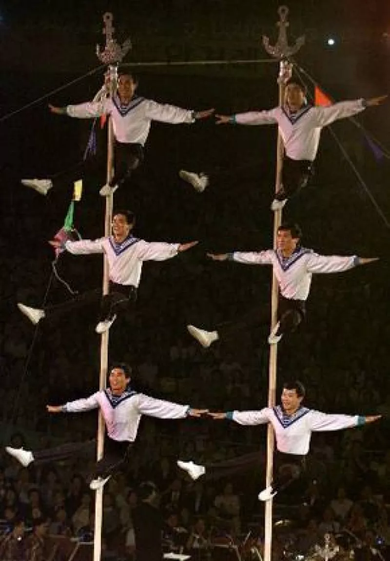 El canal cultural ofrecerá para entretener a los pequeños del hogar, sobre todo tras la suspensión de clases en todo el país, la opción del Circo de Moscú sobre hielo.