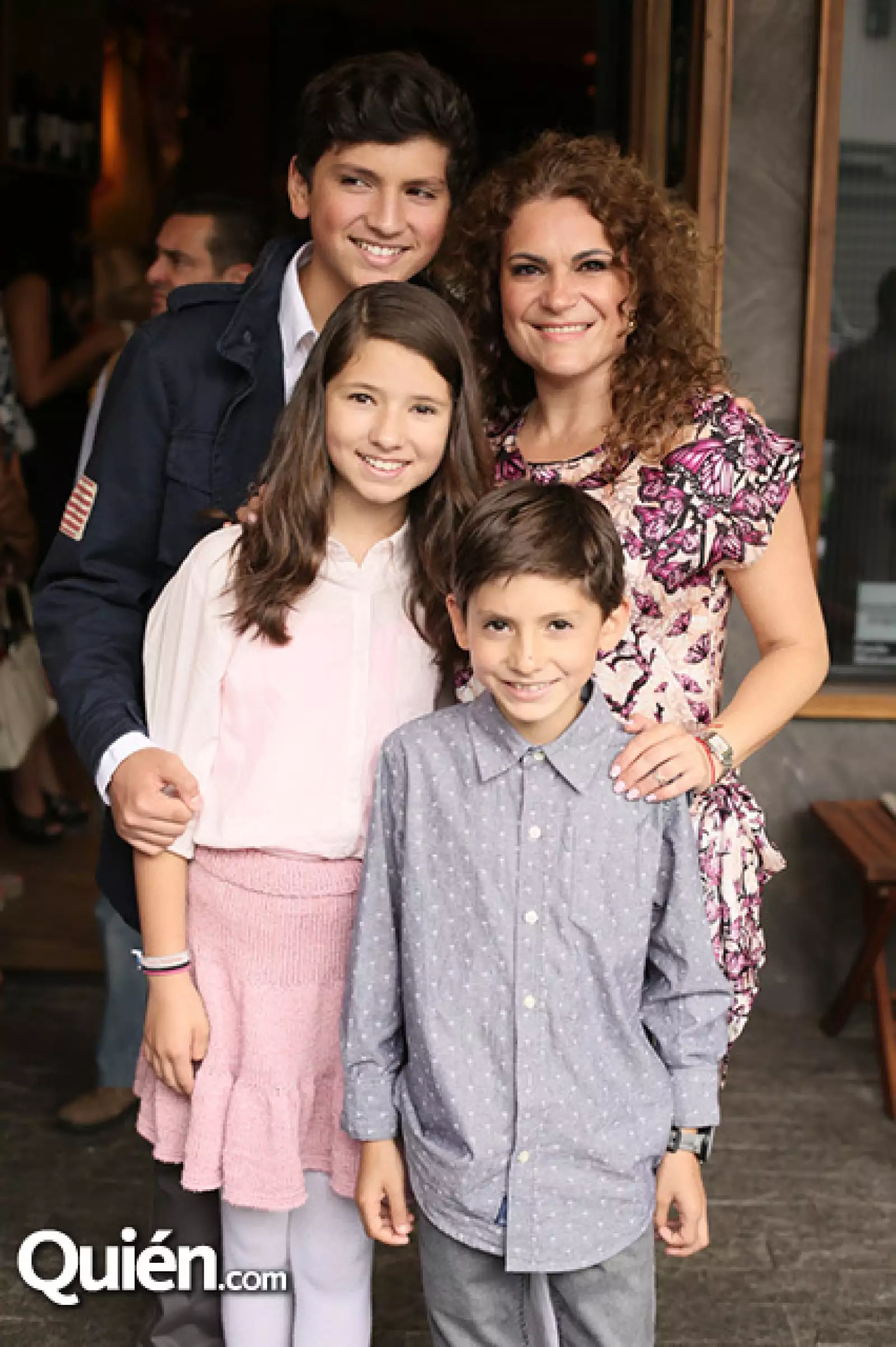 Diego Niño de Rivera, Carla Gameros, Frida y Emilian Niño de Rivera