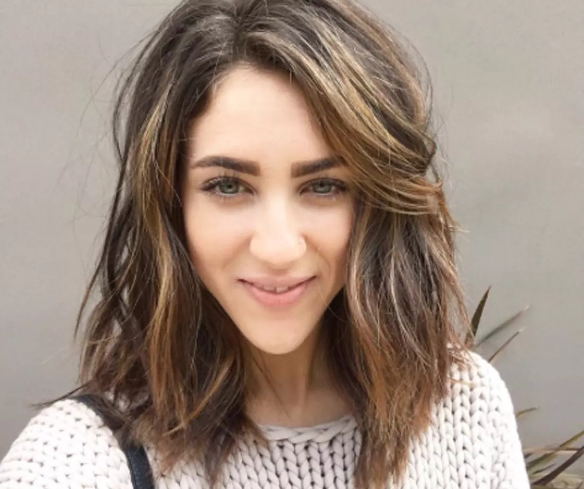 Ciena Rae Nelson se dedica a la actuación y el modelaje.