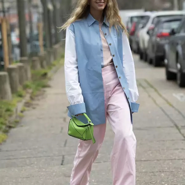 Street Style - Paris Fashion Week Womenswear Fall/Winter 2019/2020 : Day Five