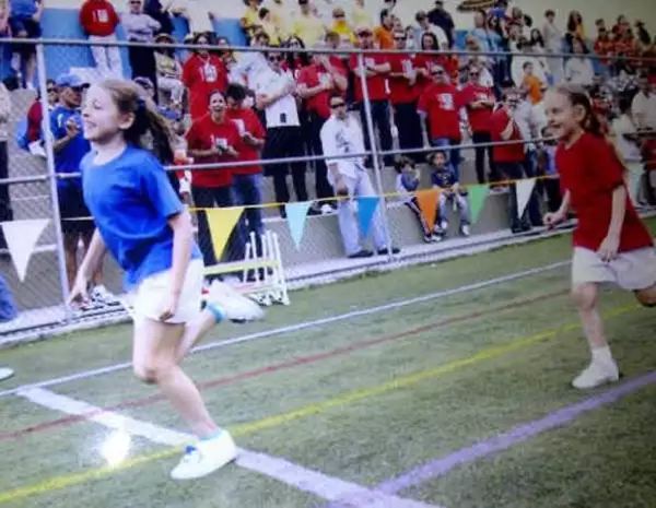 La hija menor de Rivera tuvo una participación exitosa en las Olimpiadas de su escuela.