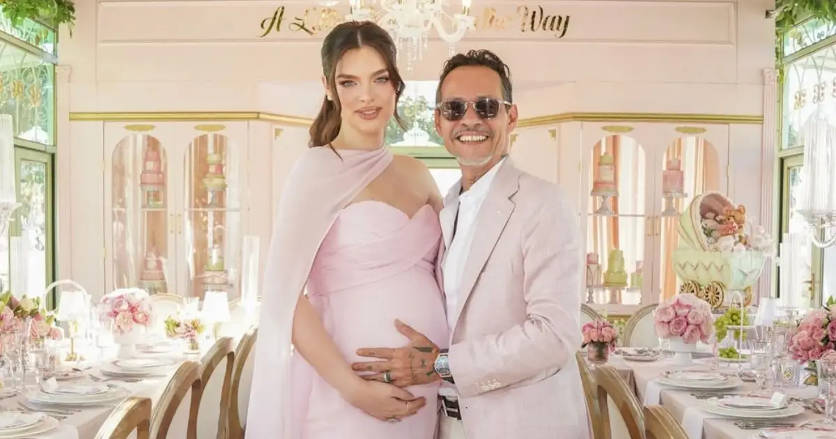 Marc Anthony y Nadia Ferreira 