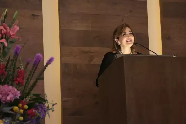 Teresa Zepeda feliz de celebrar 25 años