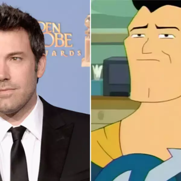 La cara cuadrada de Ben Affleck nos recuerda a la de Capitanazo de "La Casa de los Dibujos". Ahora que Ben se convertirá en un superhéroe como Batman, el parecido se hará aún mayor.
