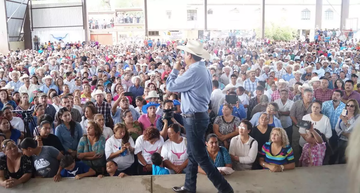 Es el único de los ocho candidatos a gobernador que ha logrado entrar al "triángulo" en los municipios de Villagrán, Mainero e Hidalgo.