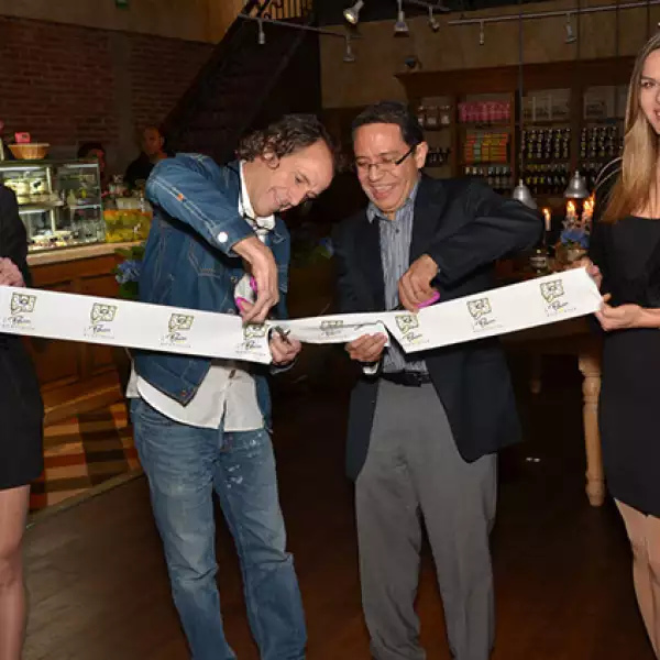 El Chef Alain Coumont y su socio Abelardo Conde.