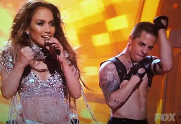 Jennifer Lopez ya no esconde su amor.