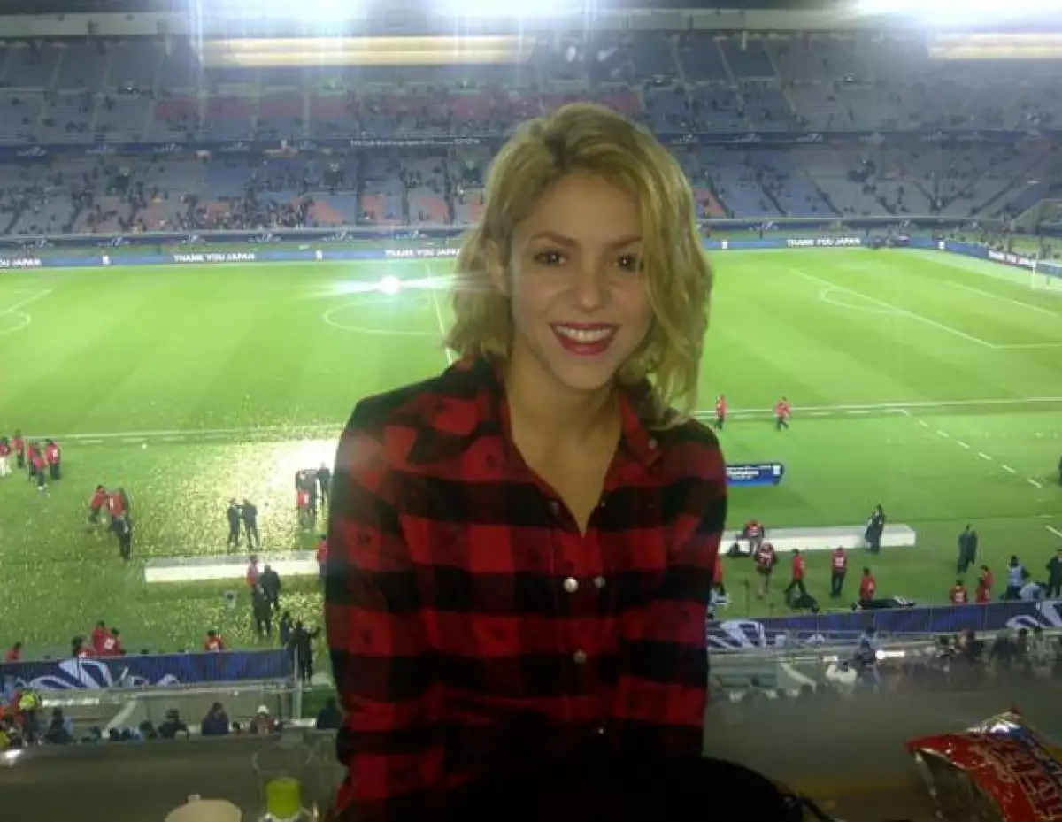 Shakira celebró luego de que el Barcelona le ganó al Santos en el Mundial de Clubes.